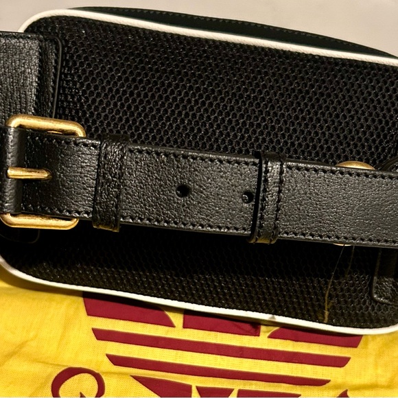 Gucci x ADIDAS Trefoil Zip Belt Bag-Brand New - Picture 9 of 13